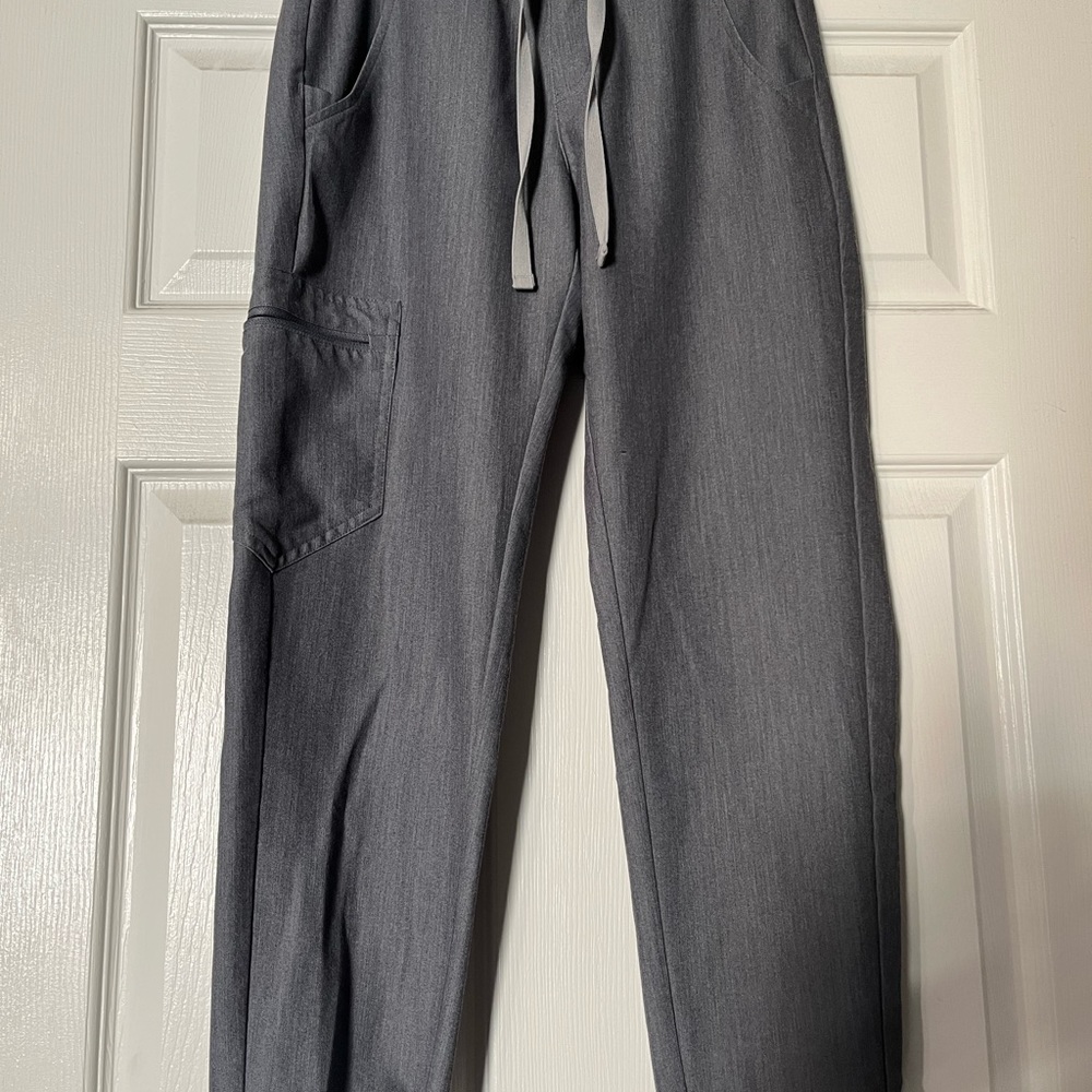 Figs Graphite Zamora Xs Gem